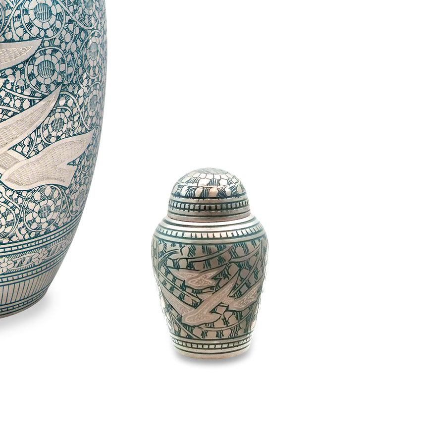 Do you by chance have any medium size Going Home urns? 5.75" high X4.75" diameter?
